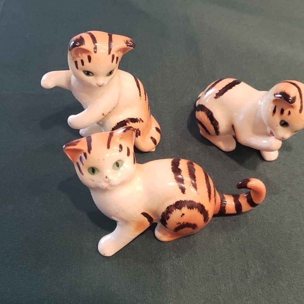 Goebel set of 3 cats